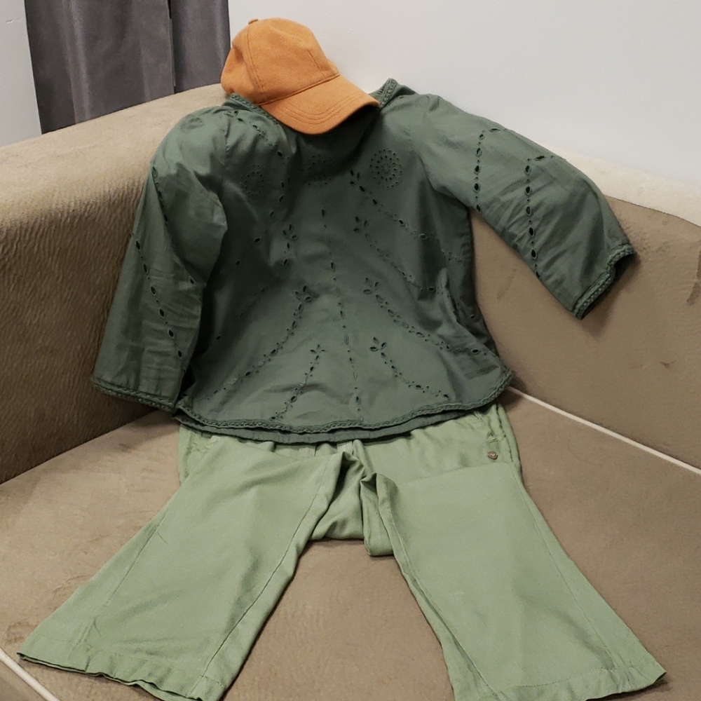 T-shirt and pants
